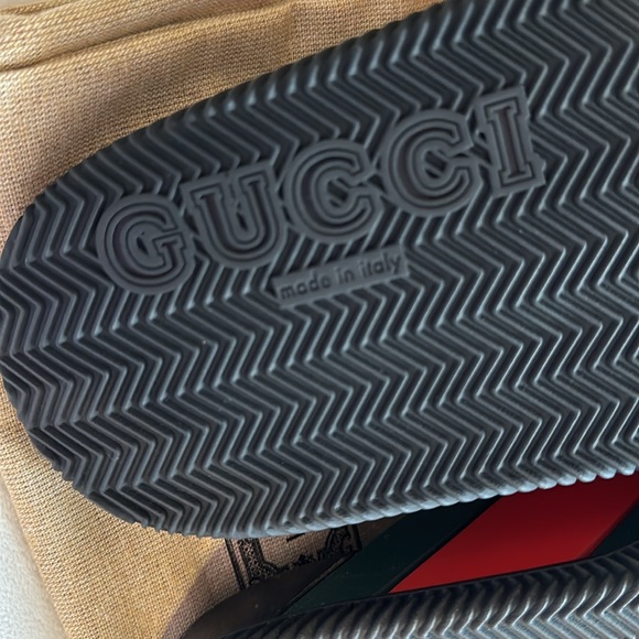 Gucci Women's Web Slide Rubber Sandals Sz 39 BNIB Made in Italy π― Authentic - Picture 7 of 13